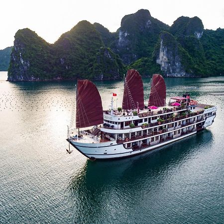 Alisa Cruise Halong Hotel Ha Long Exterior photo